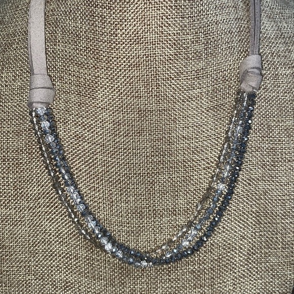 Beaded necklace‎ faux leather NEW - Picture 2 of 3